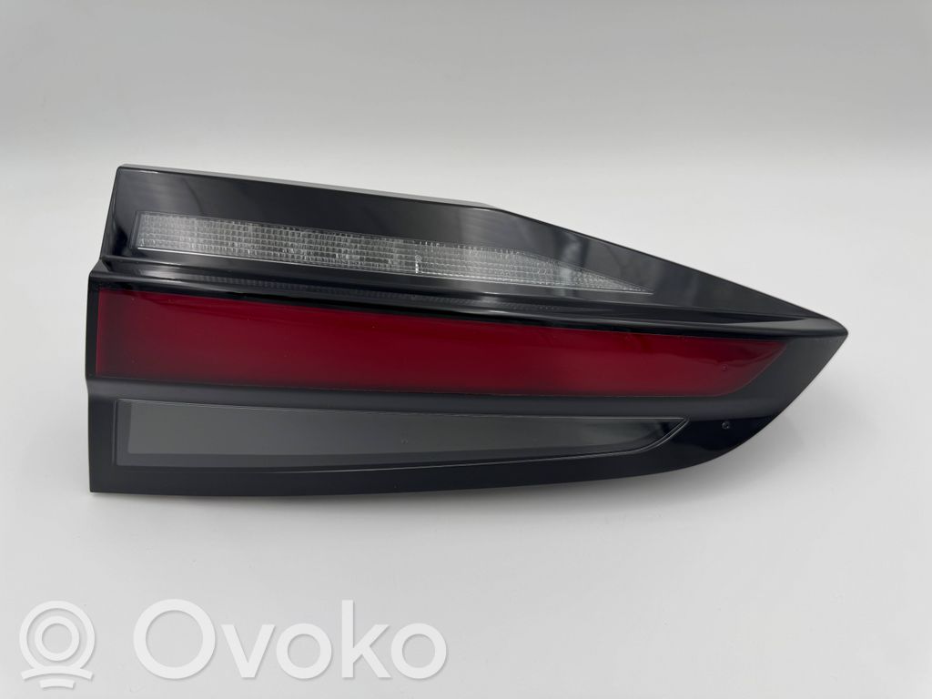 BMW 2 Active Tourer U06 Rear/tail lights 