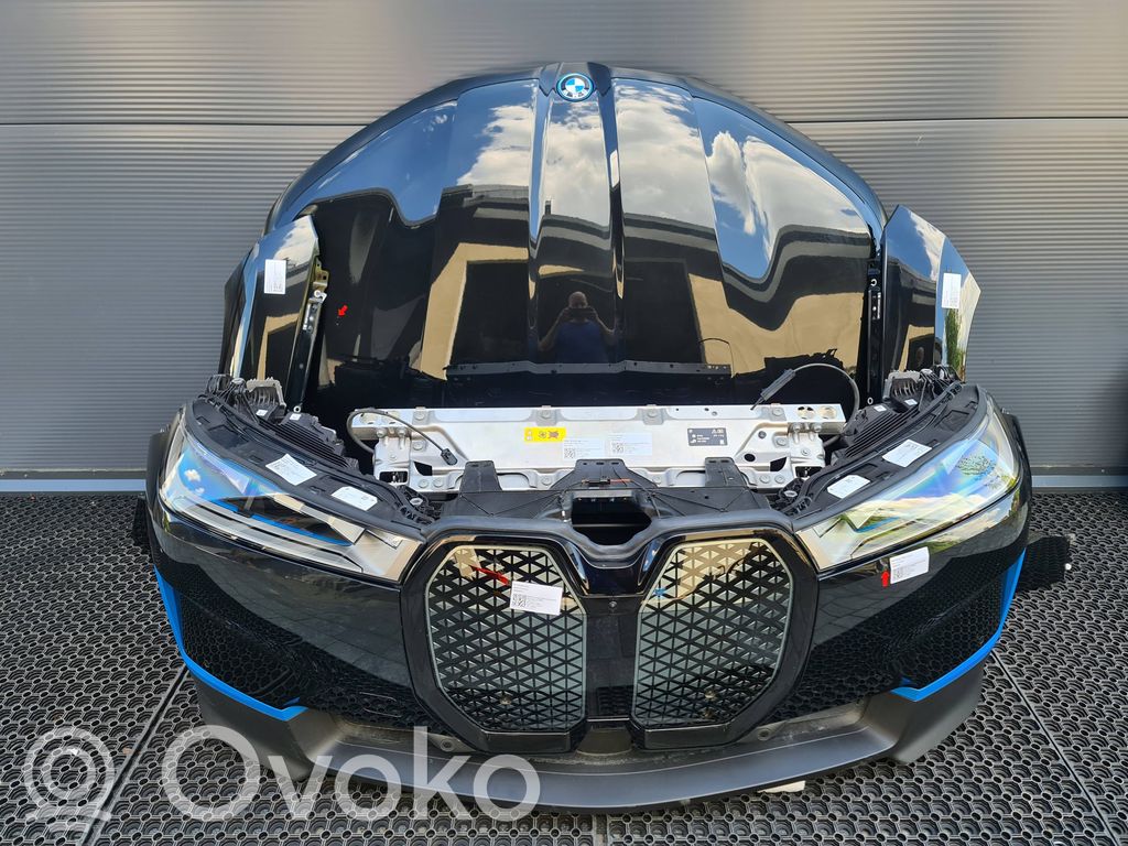 BMW iX Front piece kit 