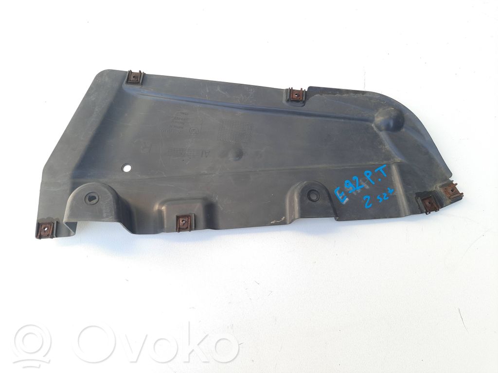 BMW 3 E92 E93 Sonstiges Einzelteil Unterboden 