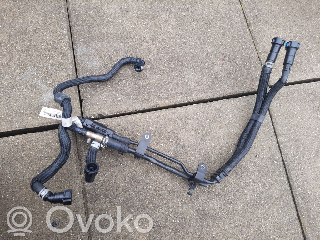 BMW 2 F44 Fuel line/pipe/hose 