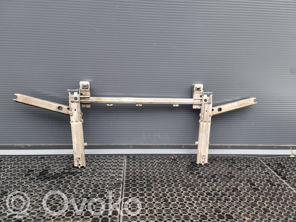 BMW 2 F44 Panel mocowanie chłodnicy / dół 