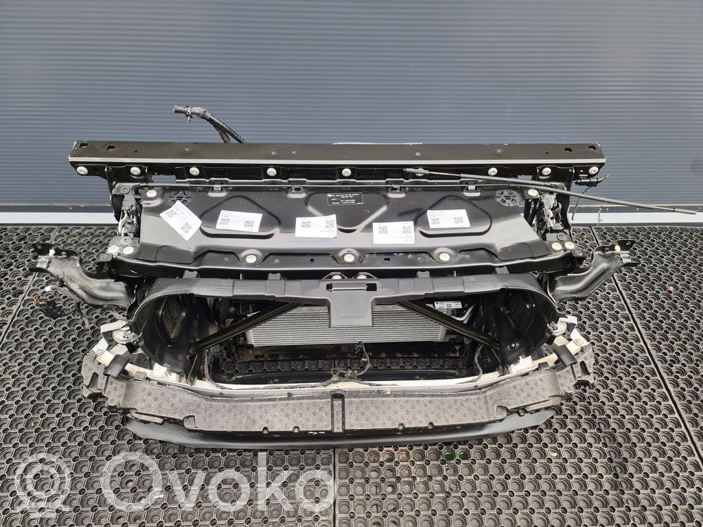 BMW X6 G06 Pas przedni 
