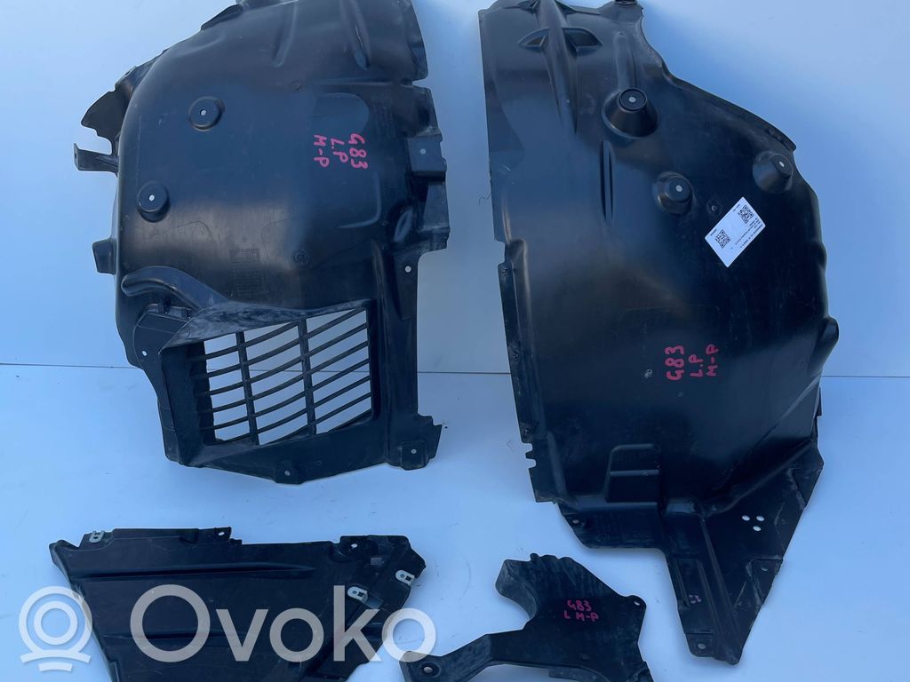 BMW M4 G82 G83 Nadkole przednie 
