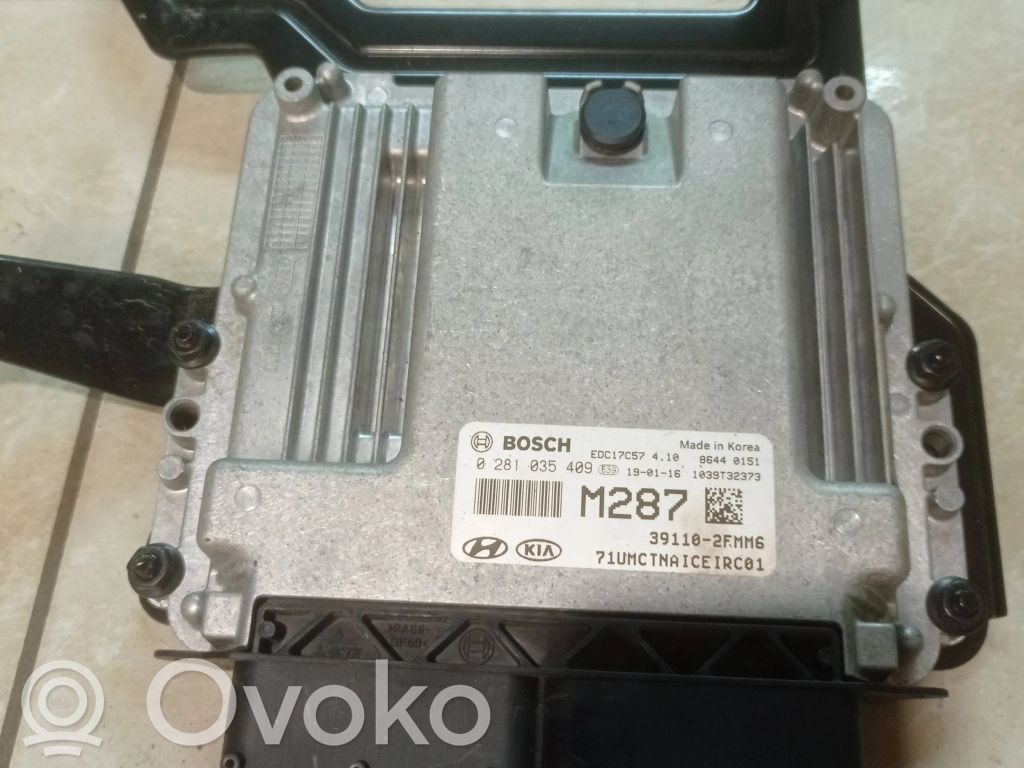 KIA Sorento Engine control unit/module 