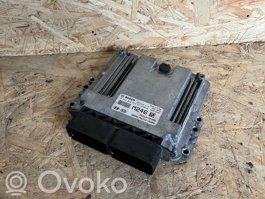 KIA Sorento Engine control unit/module 