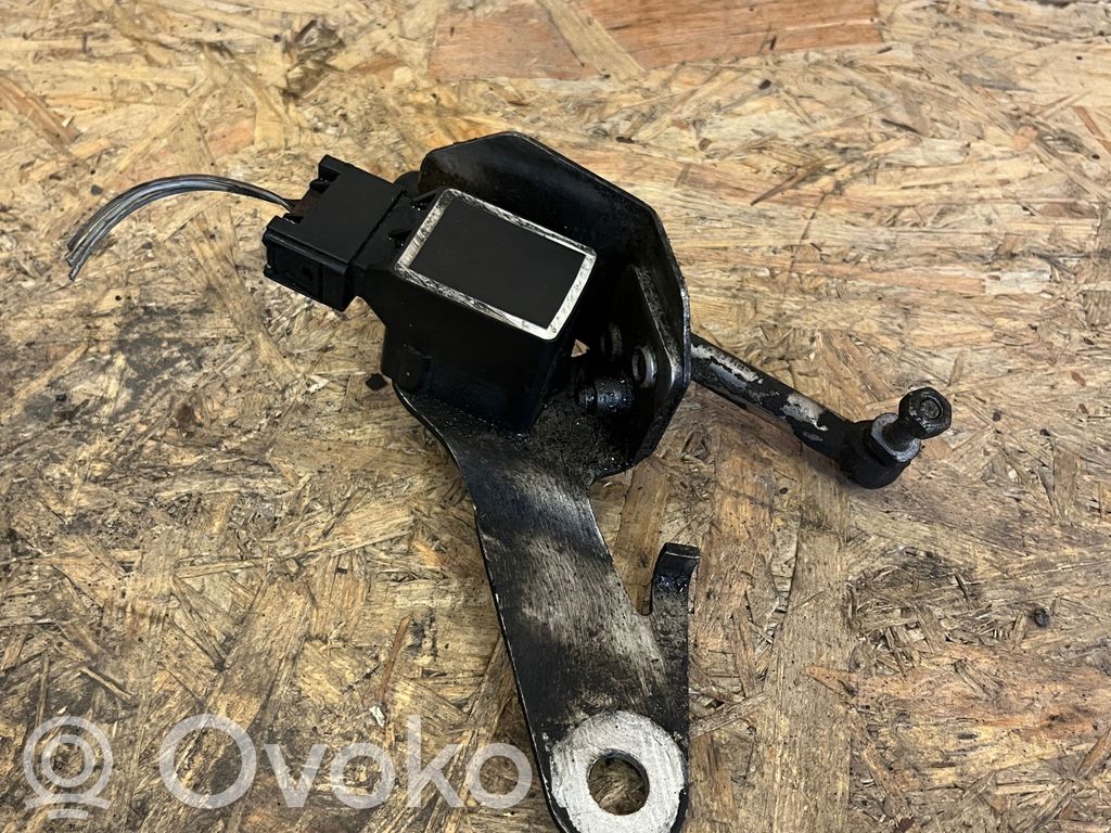 KIA Sportage Headlight/headlamp level sensor 