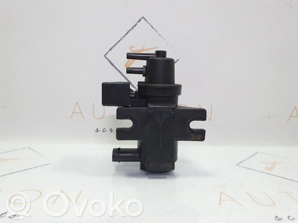 Vakuumo vožtuvas   7805391