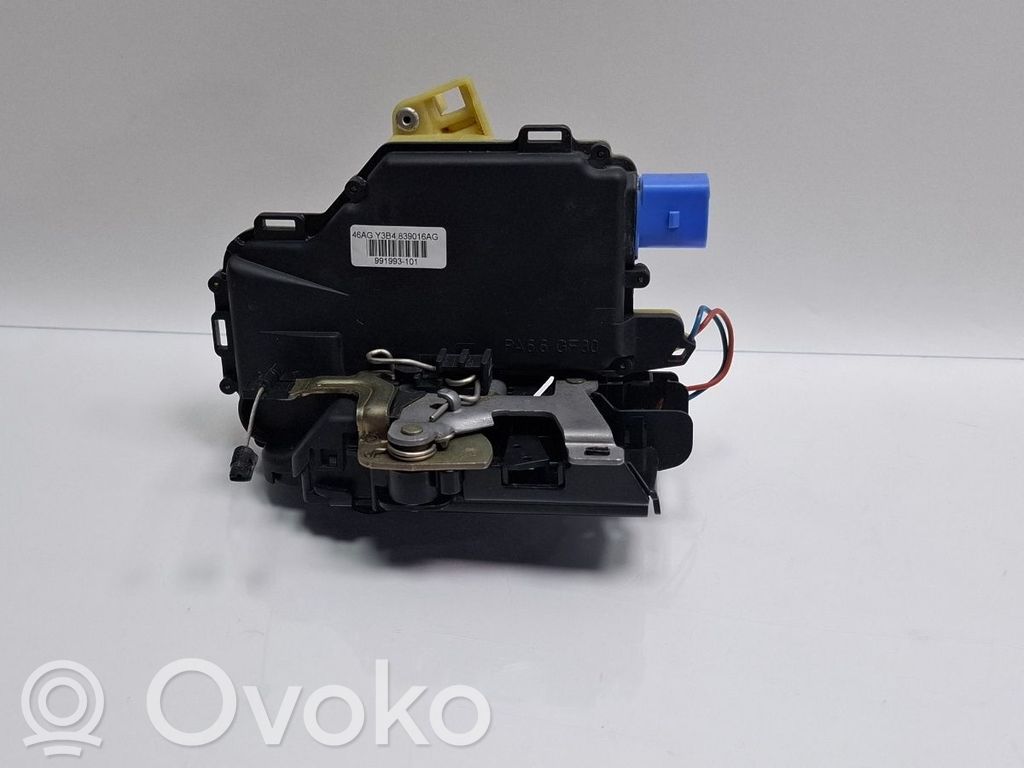 Volkswagen Polo IV 9N3 Zamek drzwi tylnych 
