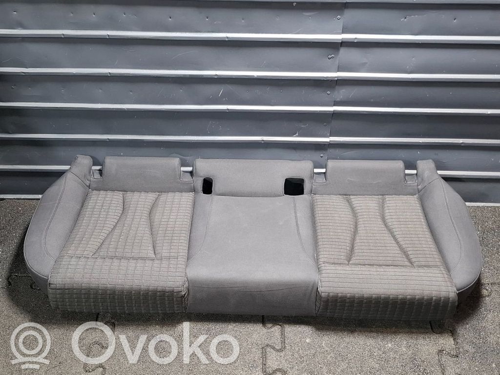 Audi A3 S3 8V Takaistuin 