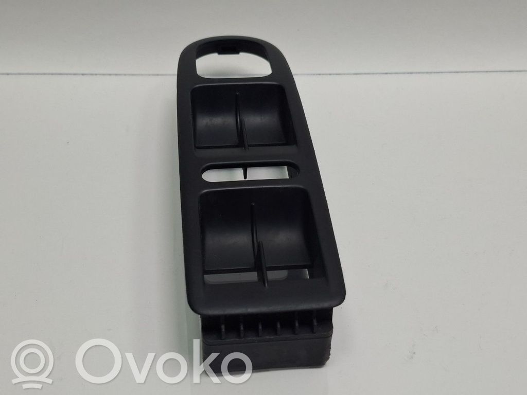 Volkswagen Golf VI Interruptor del elevalunas eléctrico 
