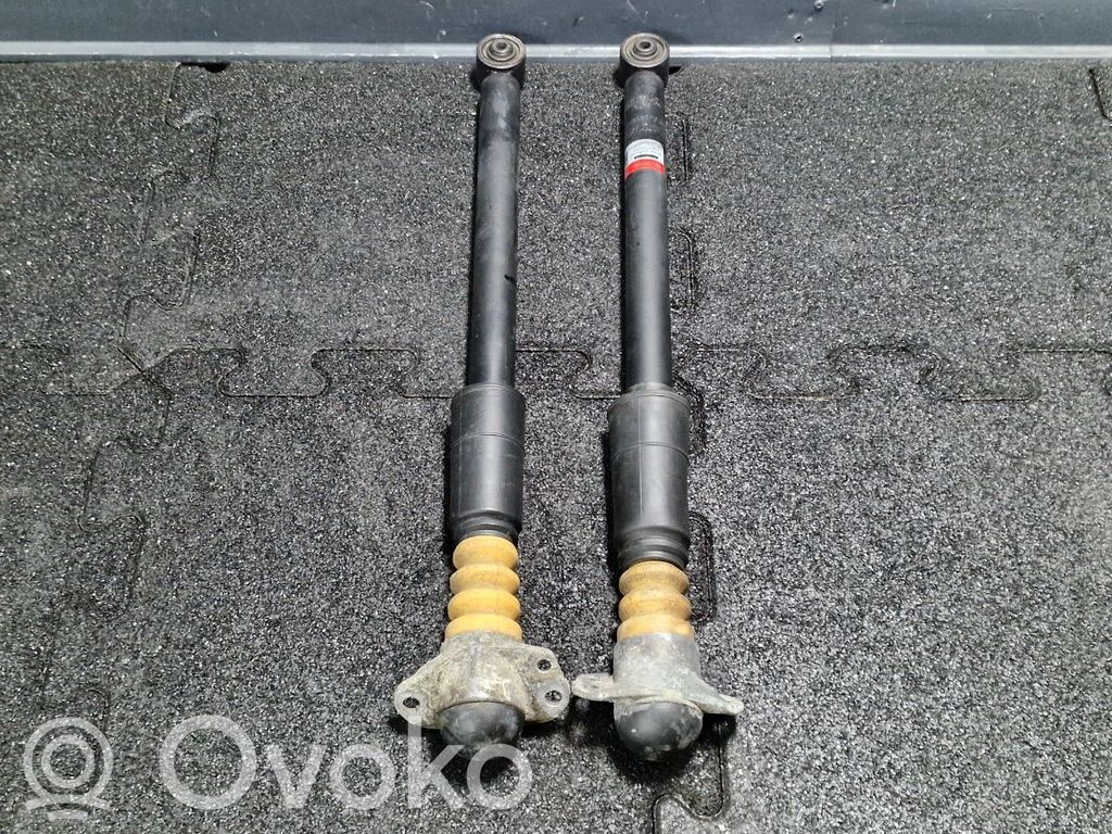 Volkswagen Golf IV Amortyzator tylny 