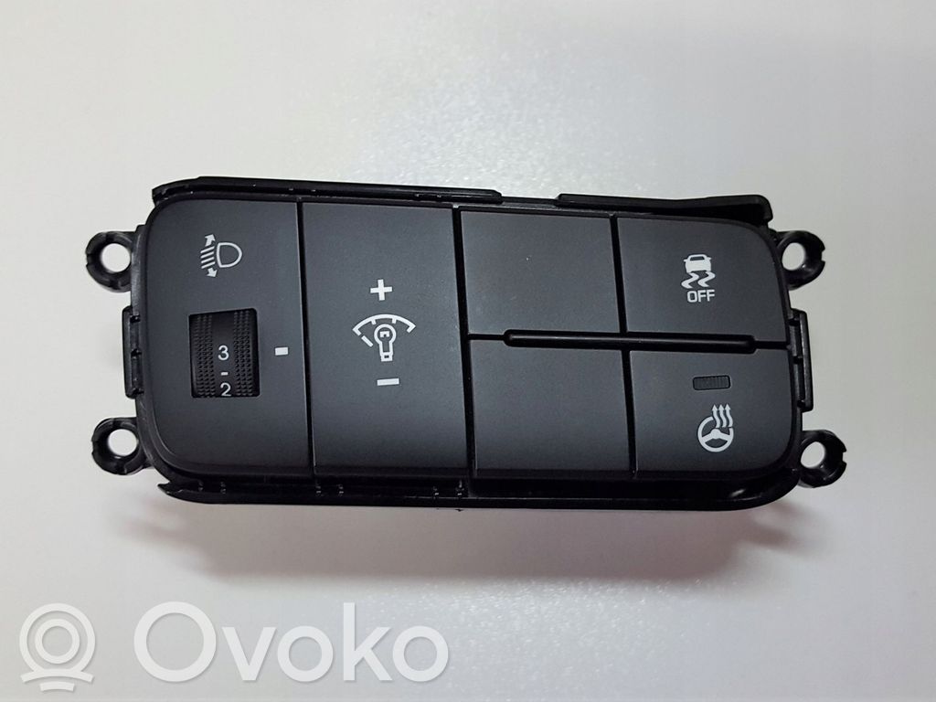Hyundai i10 Electric window control switch 