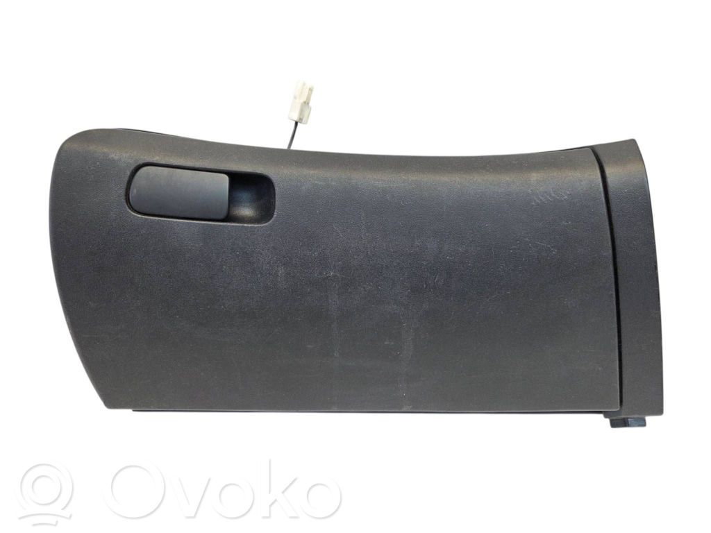 KIA Ceed Daiktadėžė 