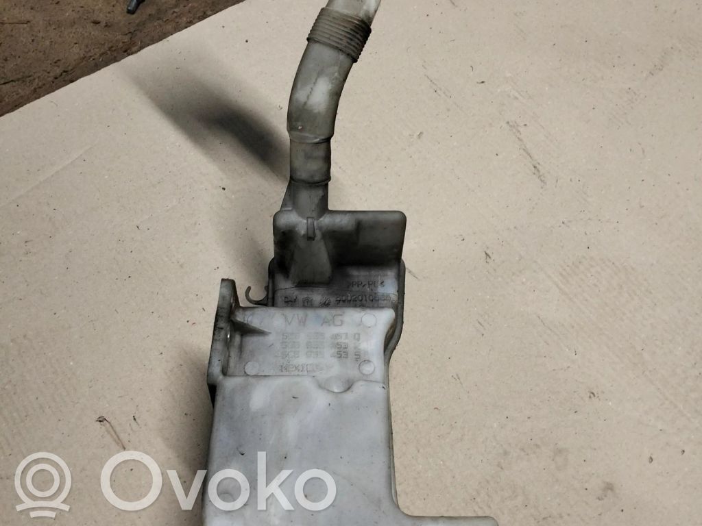 Volkswagen Golf VI Wischwasserbehälter 