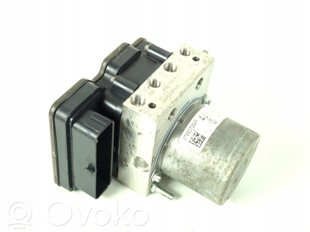 Renault Captur II ABS bloks 