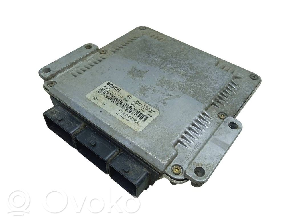 Engine control unit/module ECU   8200039569