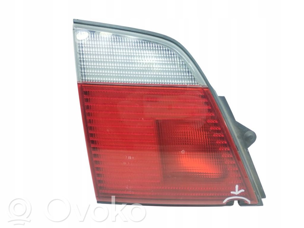 Nissan Primera Tailgate rear/tail lights 