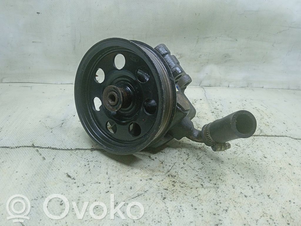 Ford Focus Power steering pump 
