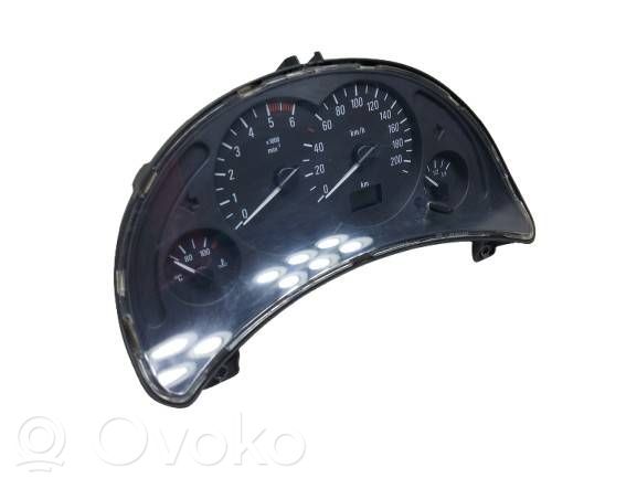 Opel Corsa C Velocímetro (tablero de instrumentos) 