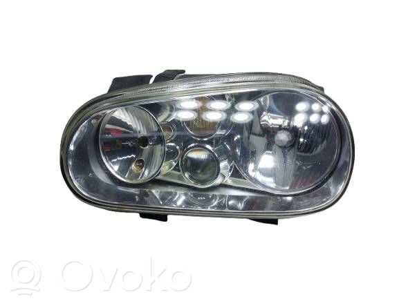 Volkswagen Golf IV Lampa przednia 