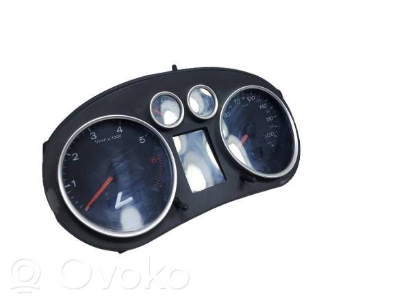 Audi A2 Speedometer (instrument cluster) 