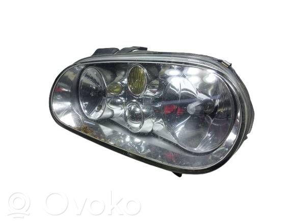 Volkswagen Golf IV Faro/fanale 