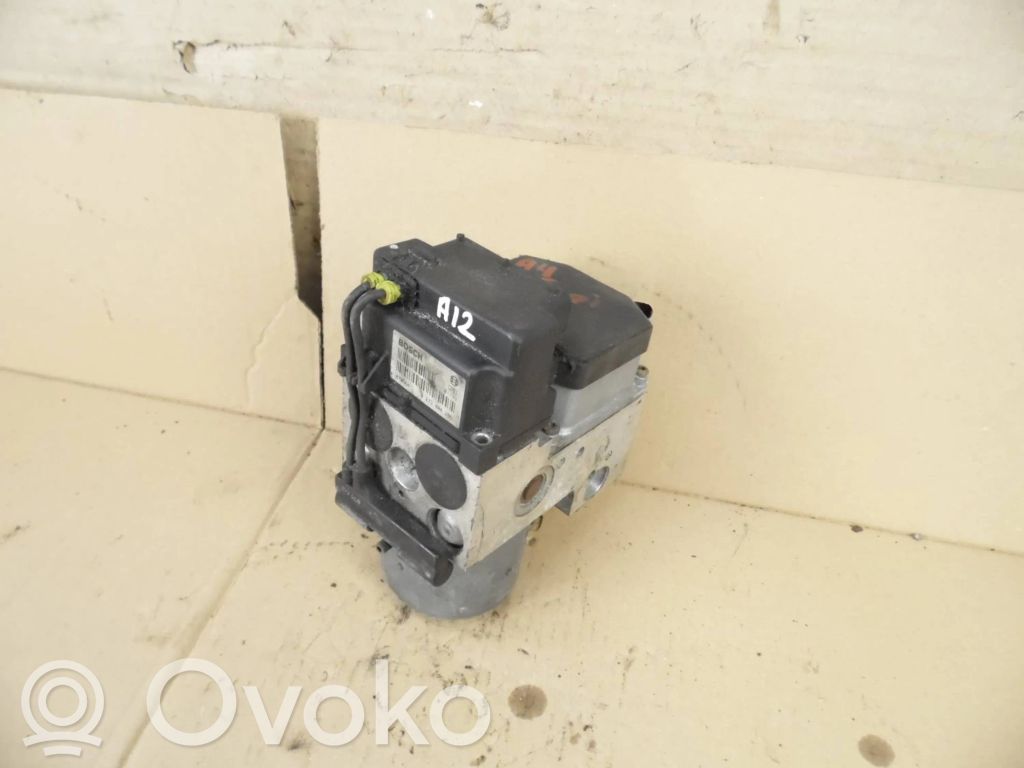 Audi A4 S4 B5 8D ABS Pump 