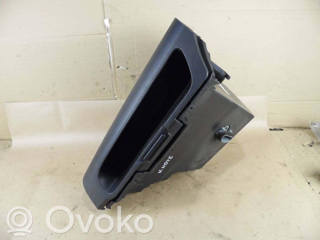 Nissan Note (E11) Daiktadėžė 