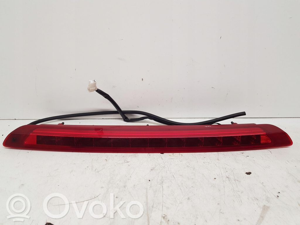 KIA Pro Cee'd I Third/center stoplight 