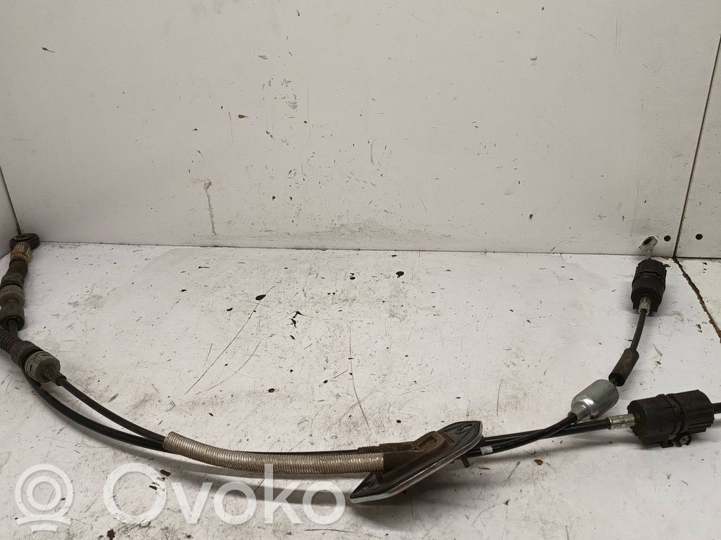 Hyundai i30 Gear shift cable linkage 