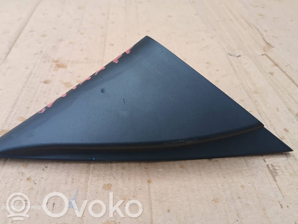 KIA Optima Etuoven lista (muoto) 