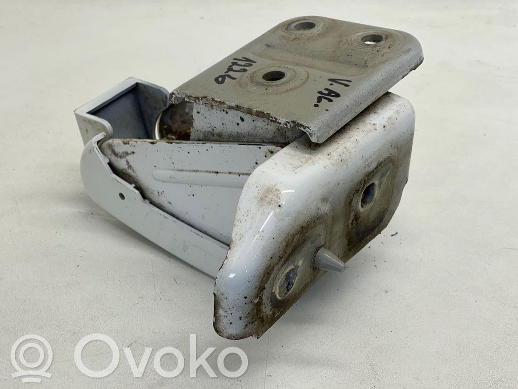 Citroen Jumpy Rear door lower hinge 