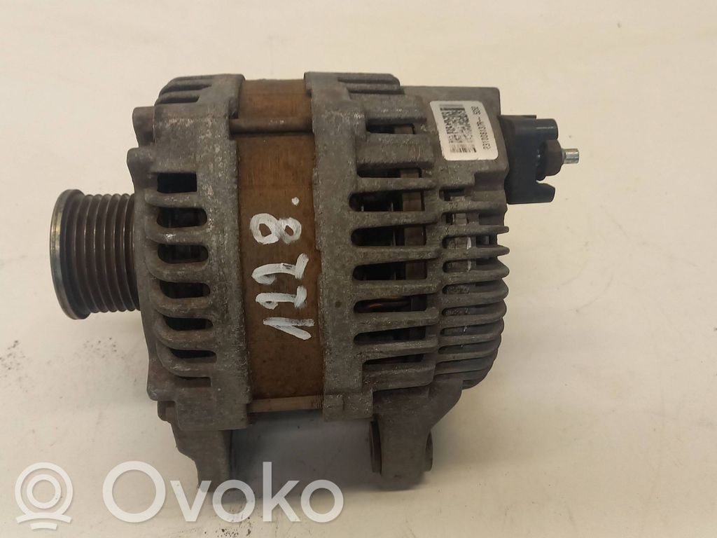 Renault Master III Alternator 