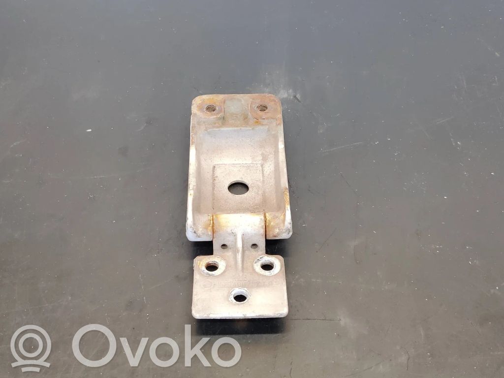 Mercedes-Benz Sprinter W901 W902 W903 W904 Loading door check strap stopper 