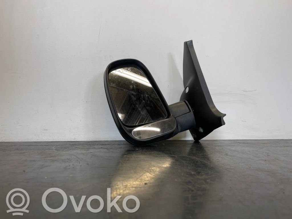 Ford Transit Spoguļa daļas 