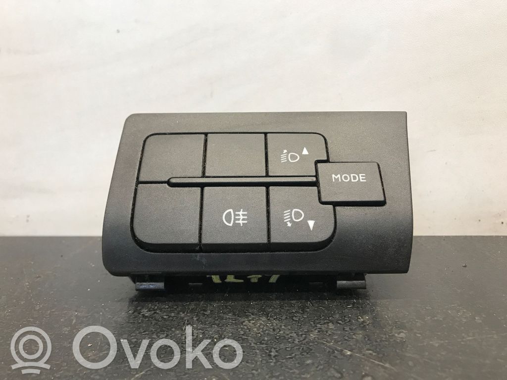Headlight level height control switch   7355860830,30280893