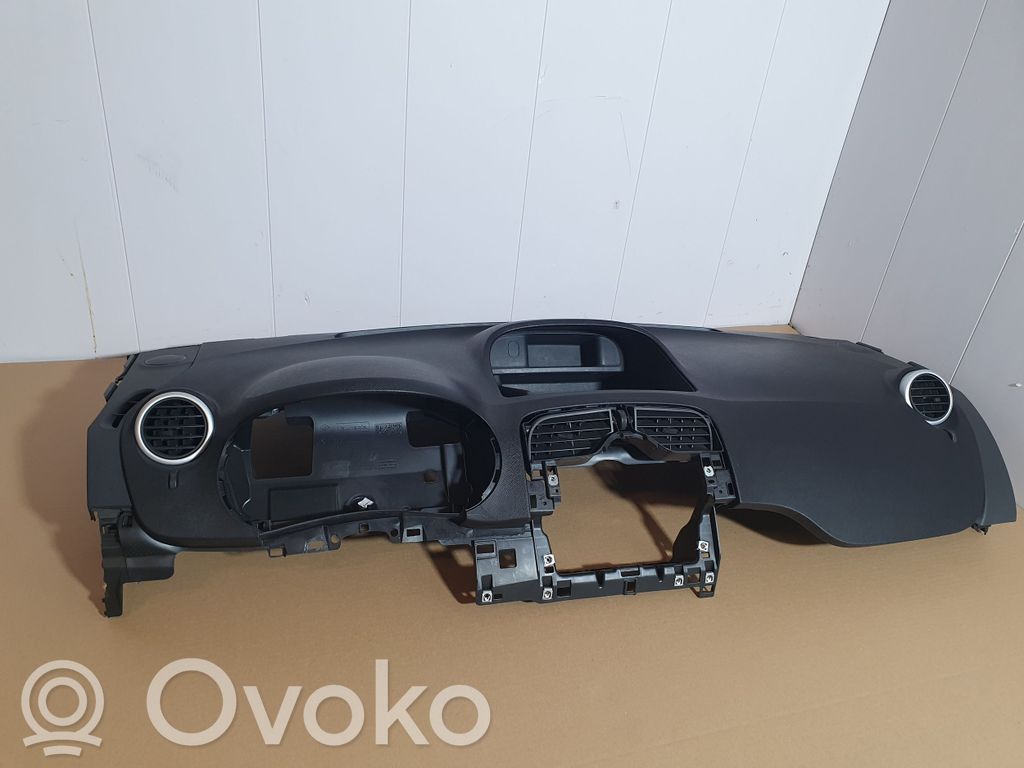 Renault Kangoo II Panelė 