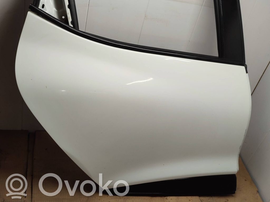 Renault Clio IV Puerta trasera 