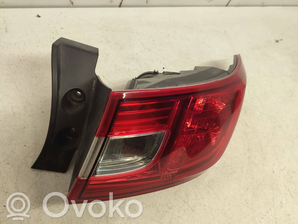 Renault Clio IV Lampa tylna 