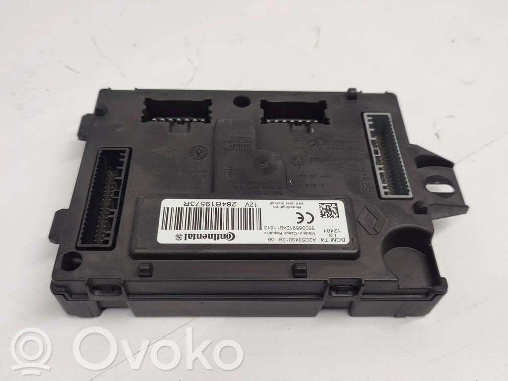 Renault Clio IV BSM Control unit 
