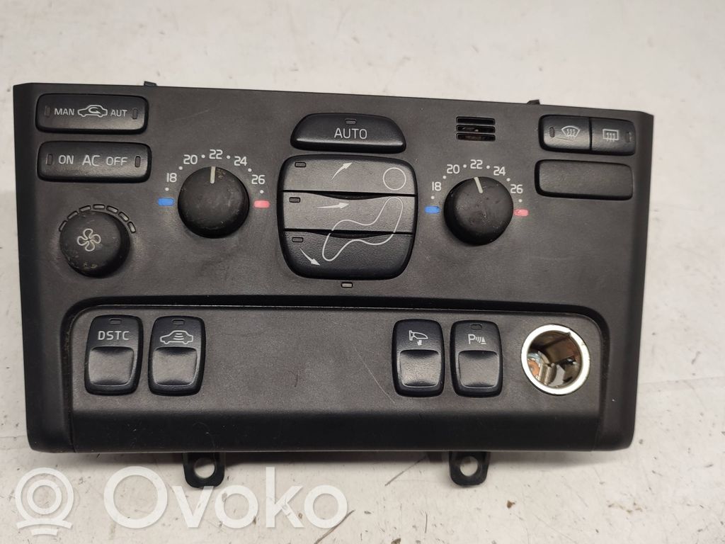 Volvo XC90 Panel klimatyzacji 