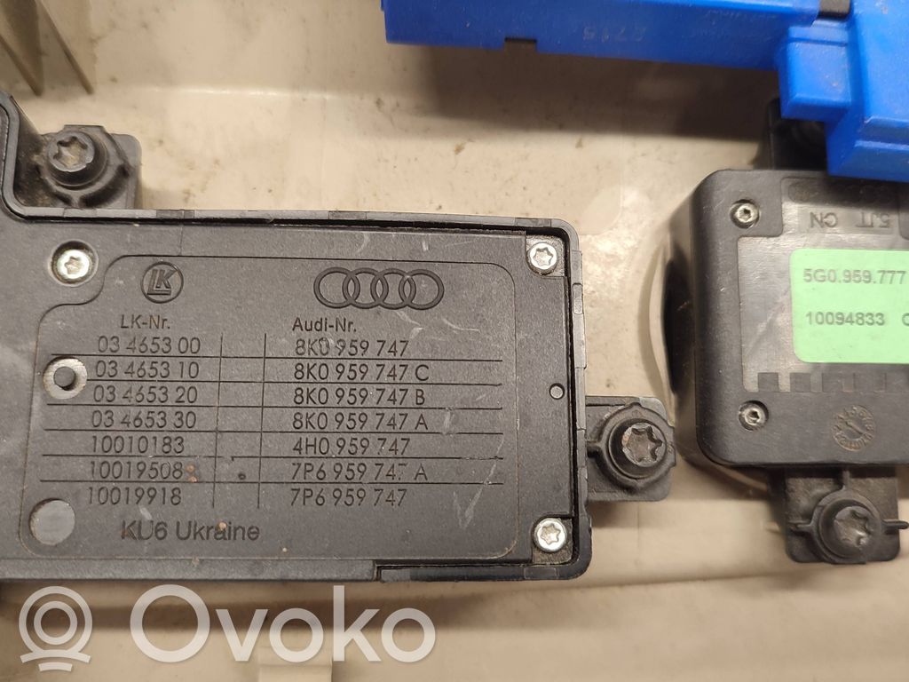 Volkswagen Tiguan Cornice di rivestimento della regolazione del sedile della portiera anteriore 