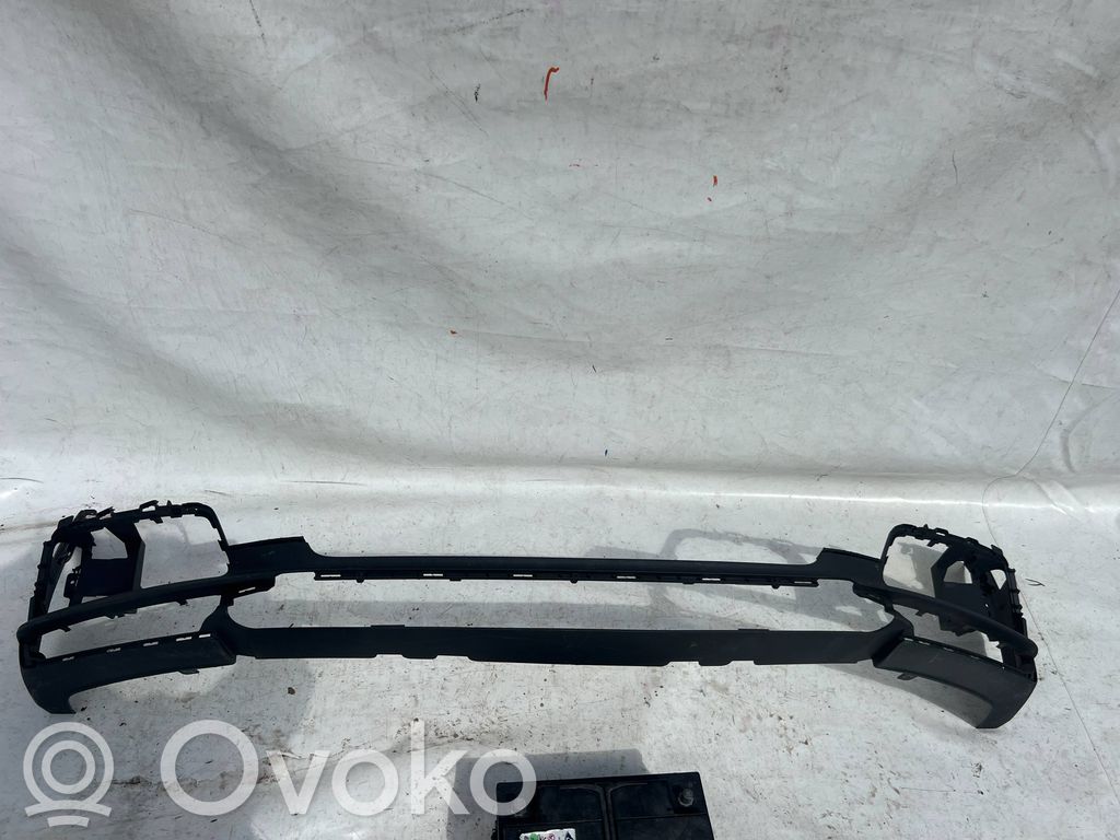 Audi A4 Allroad Borde del parachoques delantero 