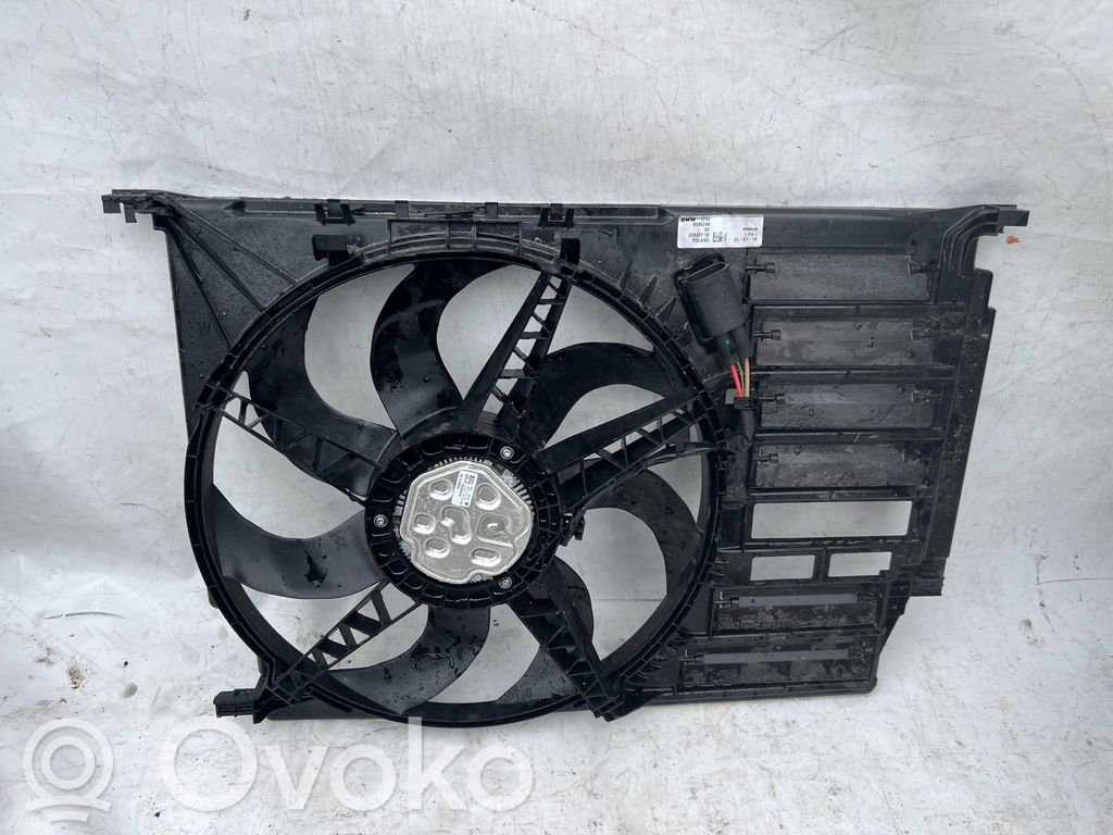 BMW X1 F48 F49 Elektryczny wentylator chłodnicy 