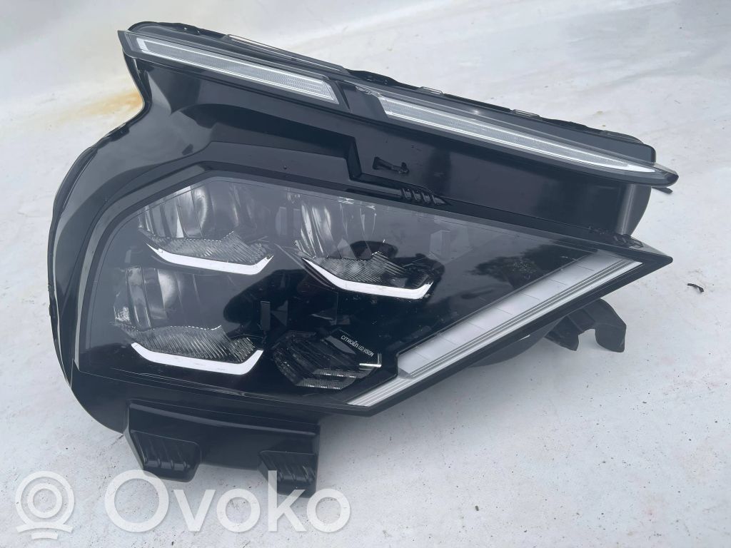 Citroen C4 III e-C4 Headlight/headlamp 