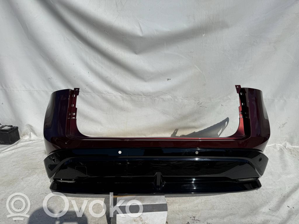 Nissan Ariya Parachoques 