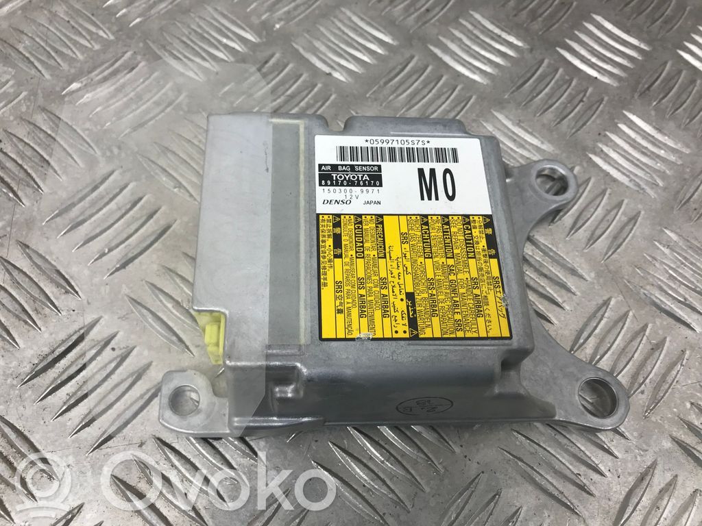 Lexus CT 200H Airbag control unit/module 