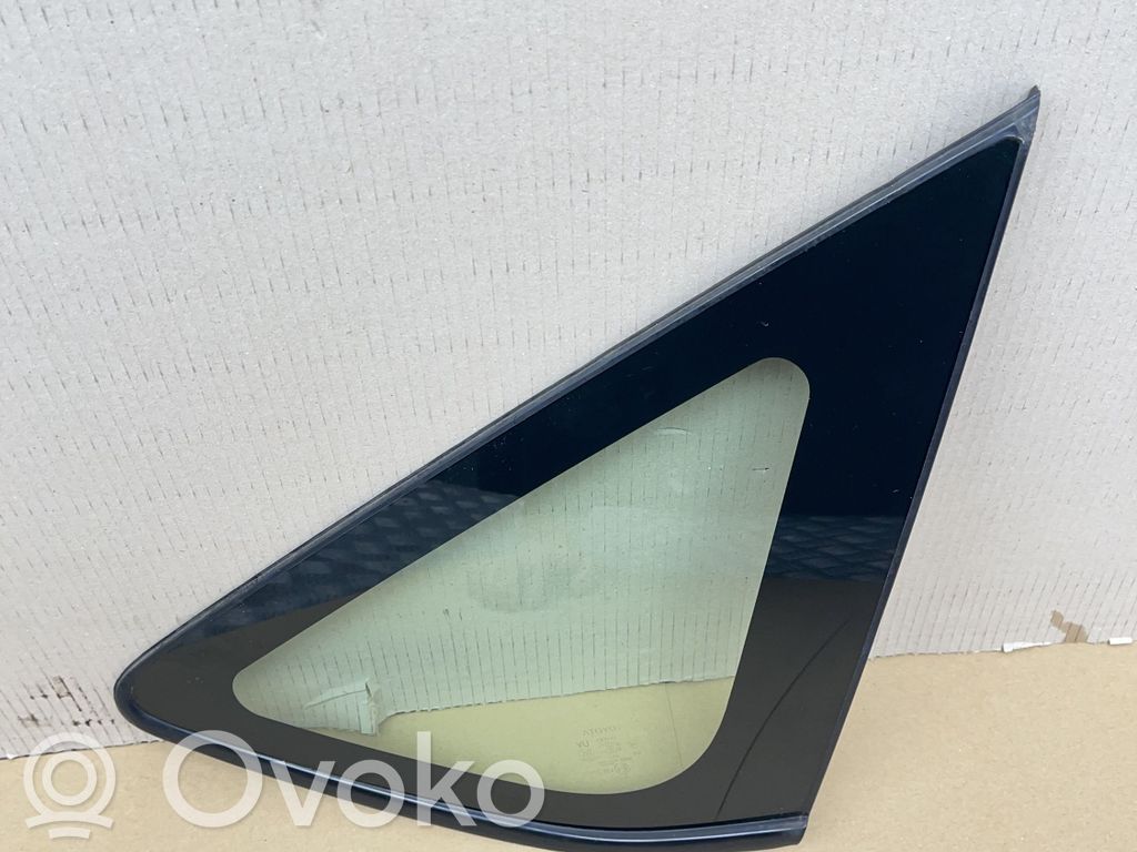 Toyota Prius (XW20) Rear side window 