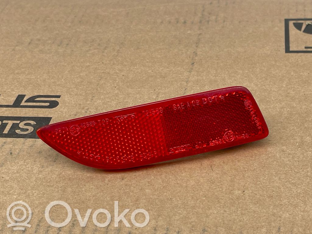 Lexus CT 200H Reflector de faros/luces traseros 