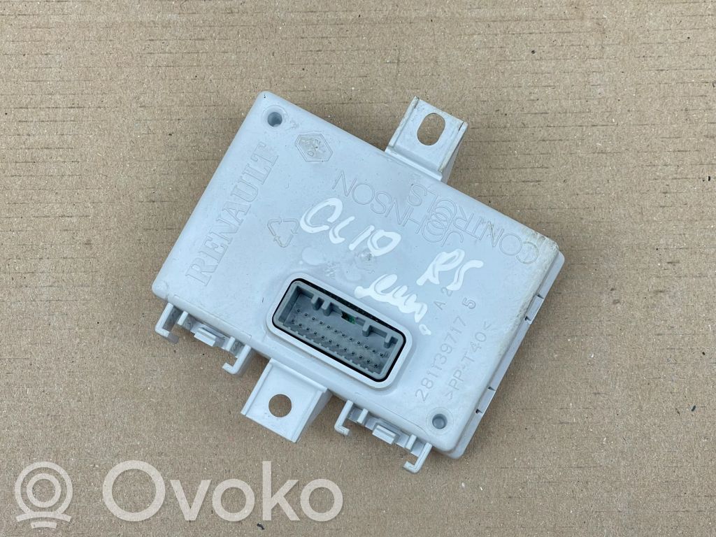Renault Clio IV GPS navigation control unit/module 